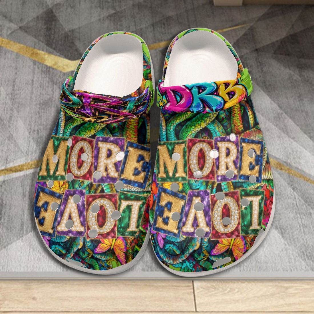Healing Medusa Women's Classic Clogs