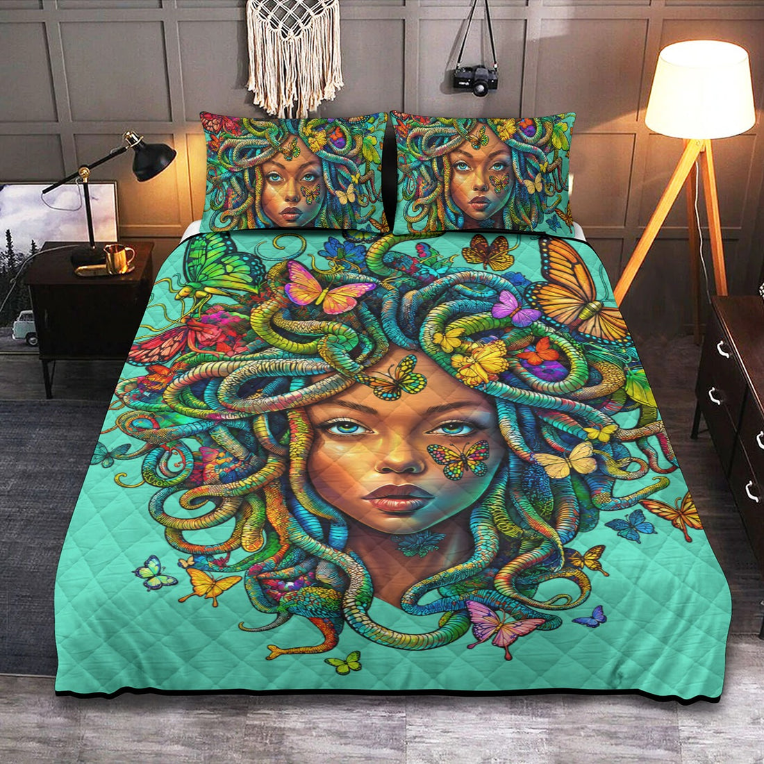 Healing Medusa Quilt & Pillow Cases With  Edge-wrapping Strips